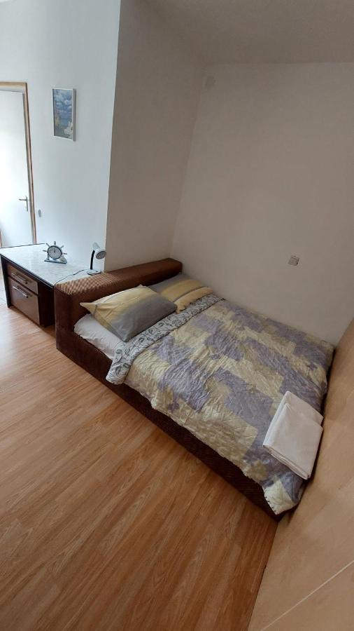 Apartments Luna Stan Trigraci Extérieur photo